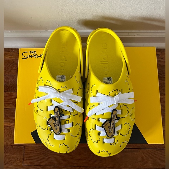 Adidas ADILETTE CLOG - SIMPSON \'Yellow\'  HQ2580 SIMPSONS Men Size 9,10,11,12&13